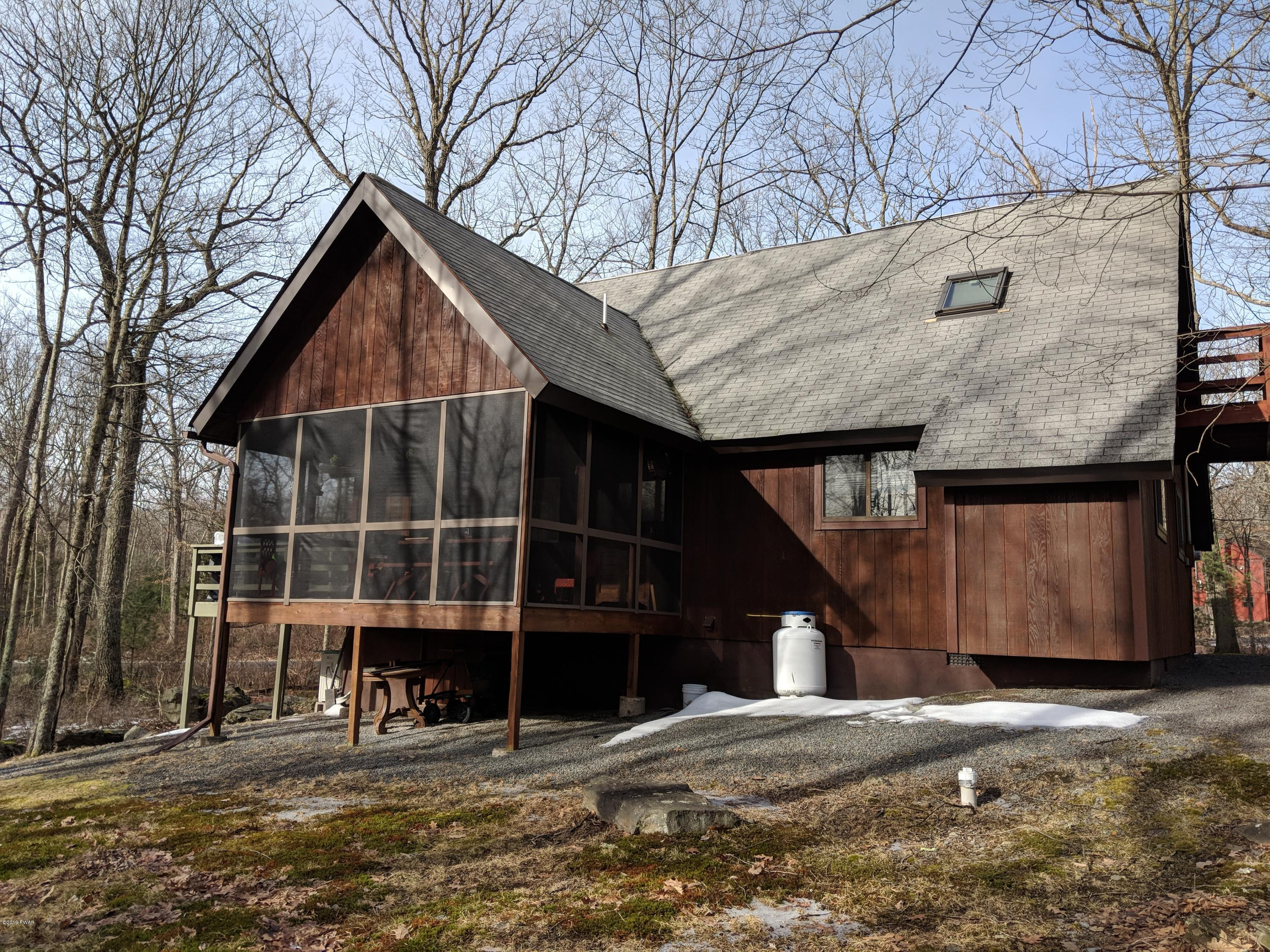 307 Maple Ridge Drive Hawley, PA 18428 - Photo 6 of 36 REAR OF THE HOUSE