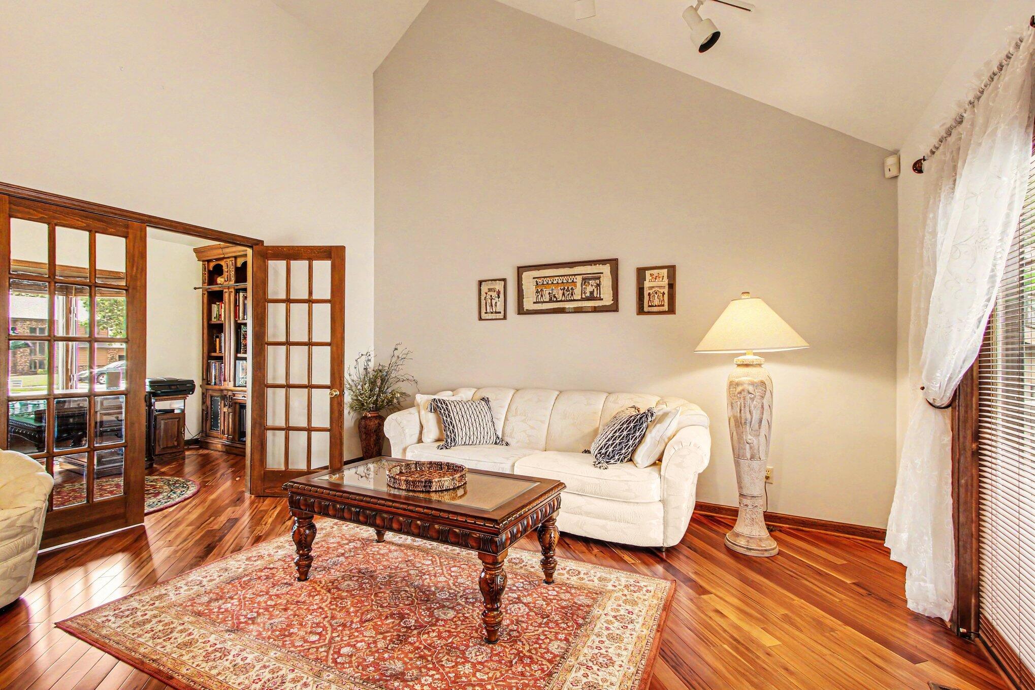 461 Amhurst Road Valparaiso, IN 46385 - Photo 12 of 50 2038x1359