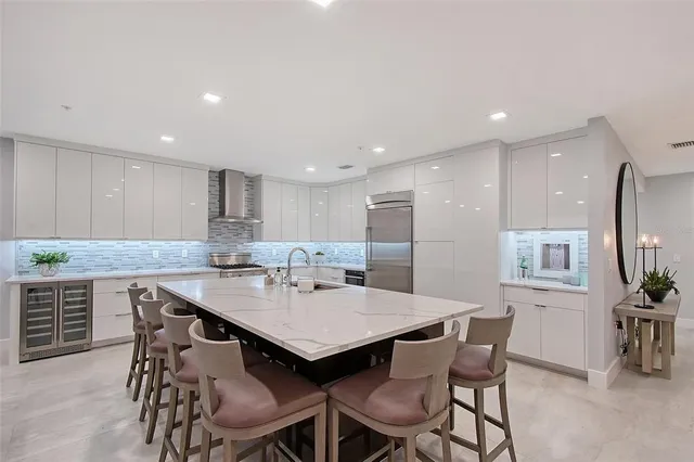 $2,350,000 | 650 Golden Gate Point, Unit 403, Sarasota, FL 34236