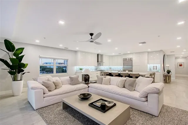 $2,350,000 | 650 Golden Gate Point, Unit 403, Sarasota, FL 34236