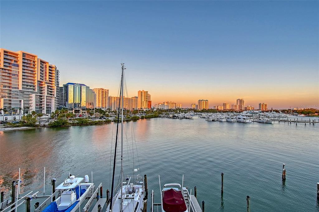 650 Golden Gate Point, Unit 403 Sarasota, FL 34236 - Photo 17 of 46