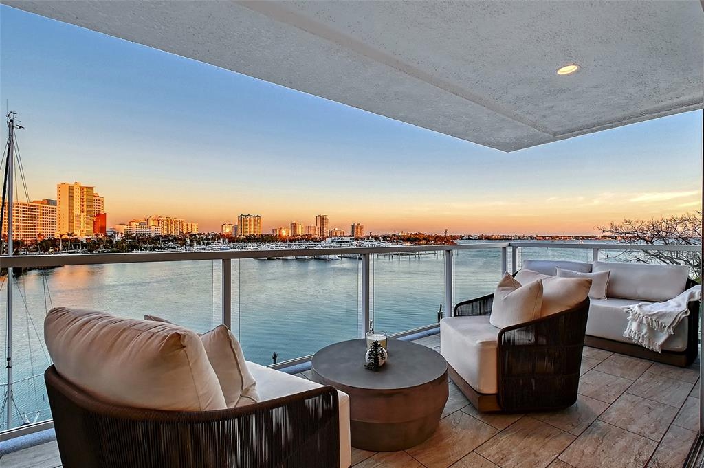 650 Golden Gate Point, Unit 403 Sarasota, FL 34236 - Photo 18 of 46