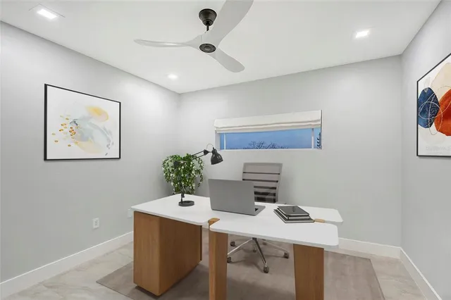 $2,350,000 | 650 Golden Gate Point, Unit 403, Sarasota, FL 34236