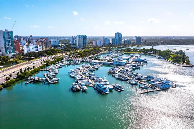 $2,350,000 | 650 Golden Gate Point, Unit 403, Sarasota, FL 34236
