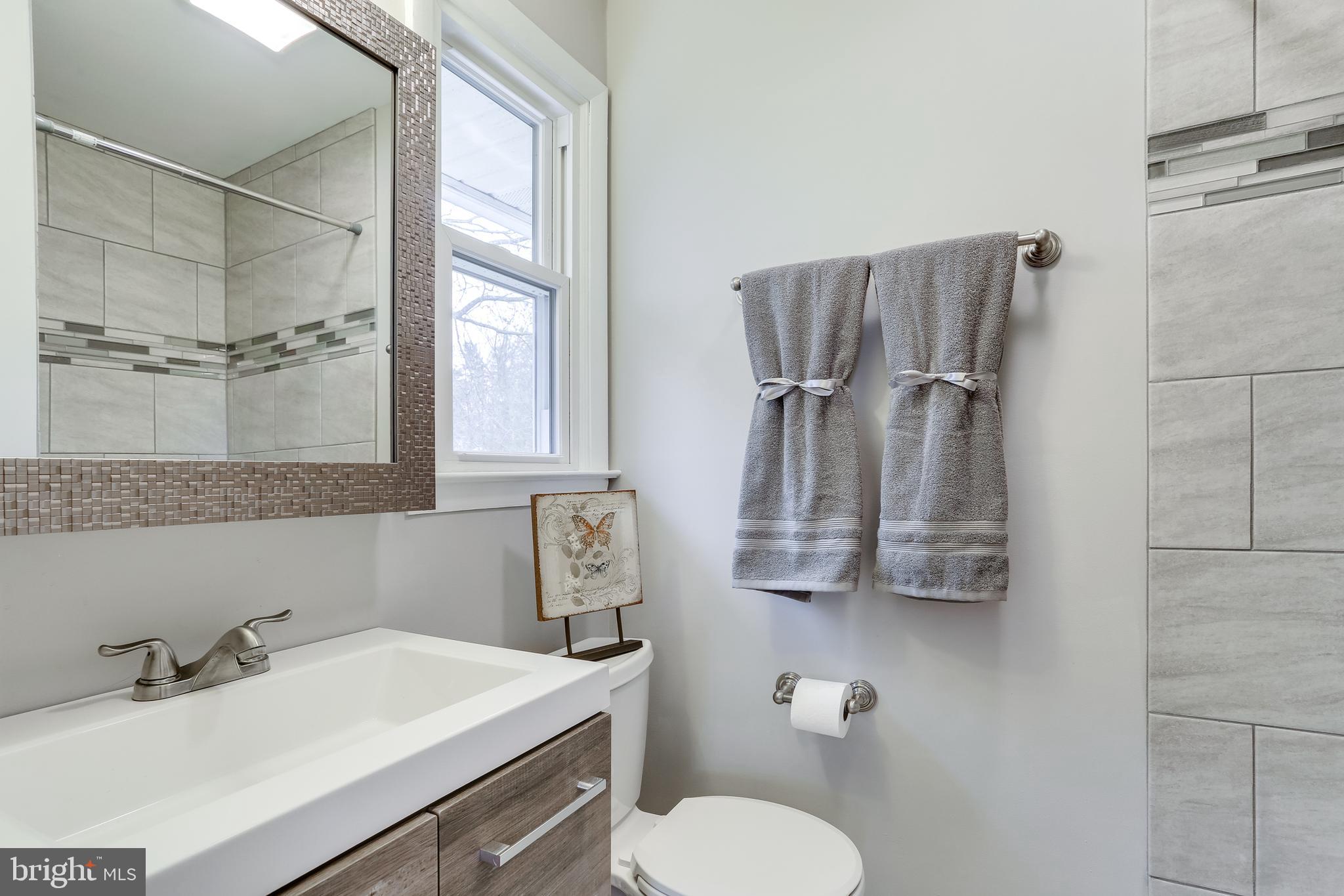 221 Coldbrook Road Lutherville-Timonium, MD 21093 - Photo 13 of 37 Master Bath w/Vanity w/ upscaled Medicine Cabinet.