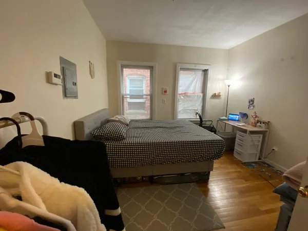 $3,750 | 38 South Huntington Avenue, Unit 2, Boston, MA 02130