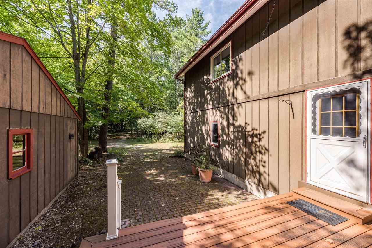 4778 North Omena Point Road Omena, MI 49674 - Photo 39 of 45 1893235-38.JPG