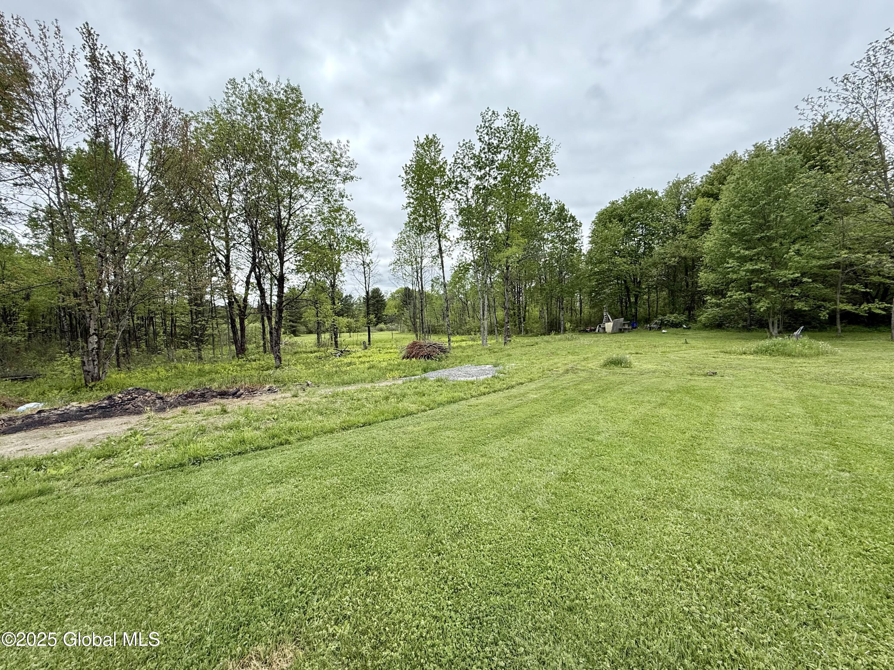 682 Midline Road Perth, NY 12010 - Photo 11 of 40 IMG_1652