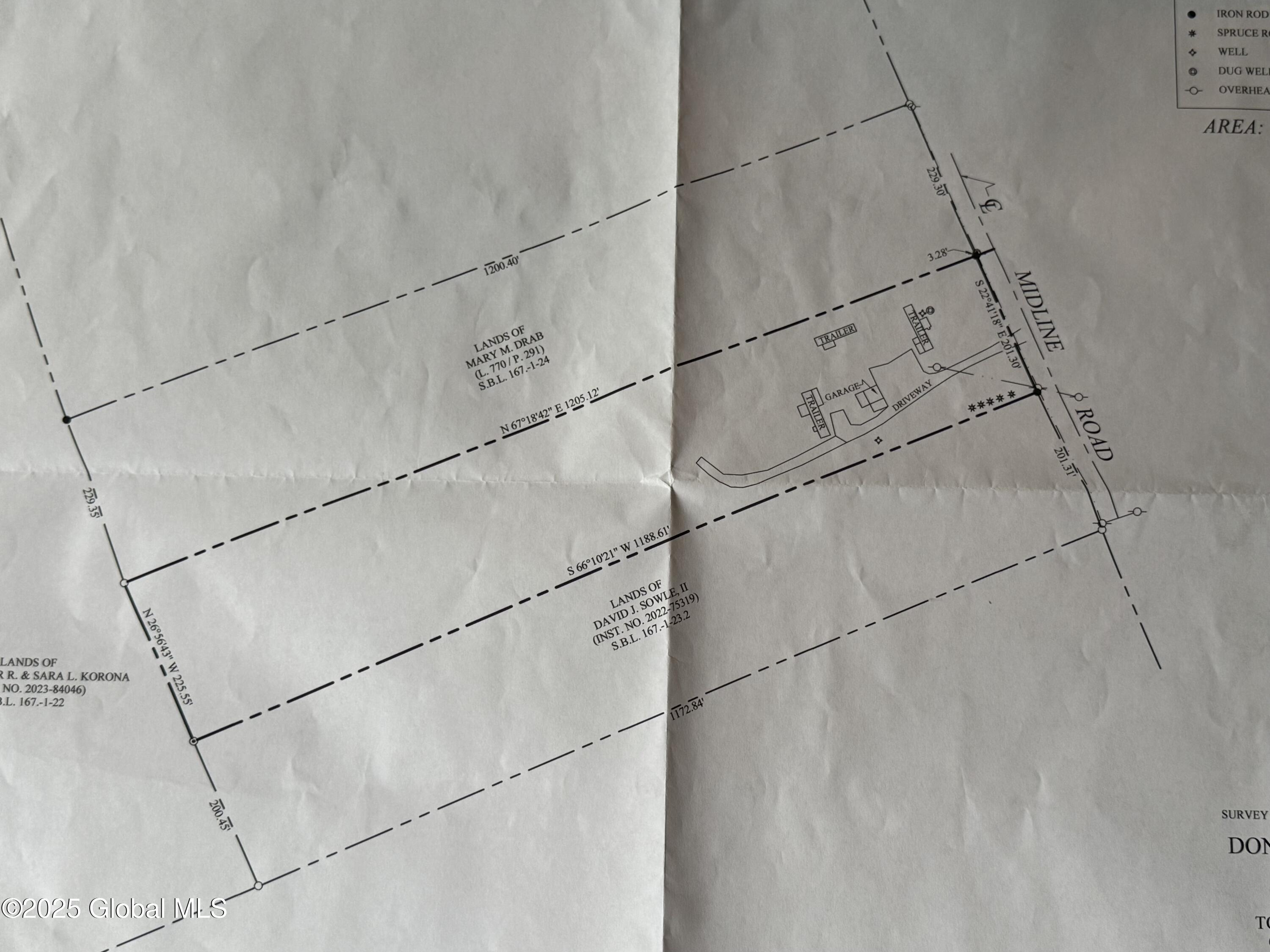 682 Midline Road Perth, NY 12010 - Photo 2 of 40 IMG_1680