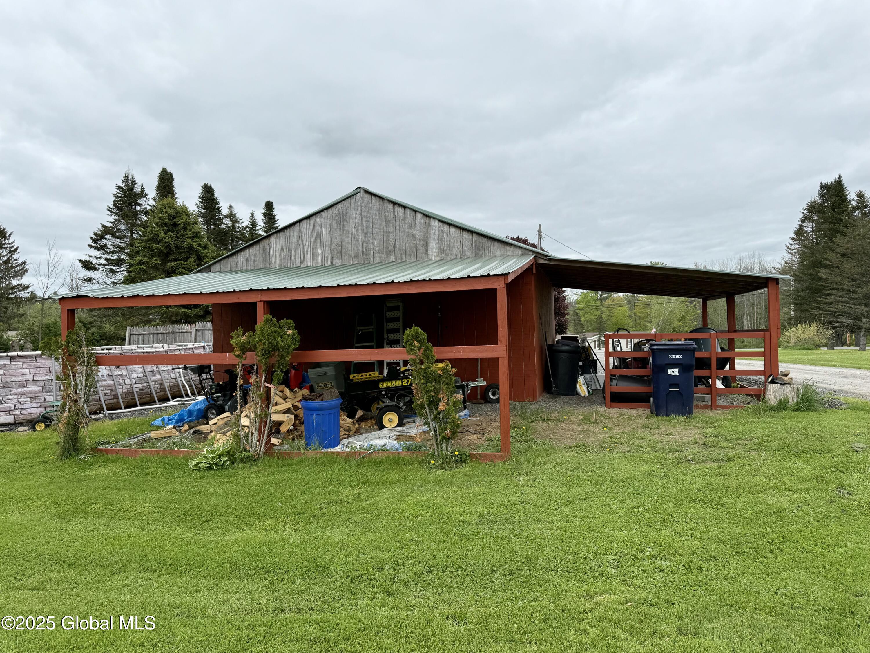 682 Midline Road Perth, NY 12010 - Photo 27 of 40 IMG_1657