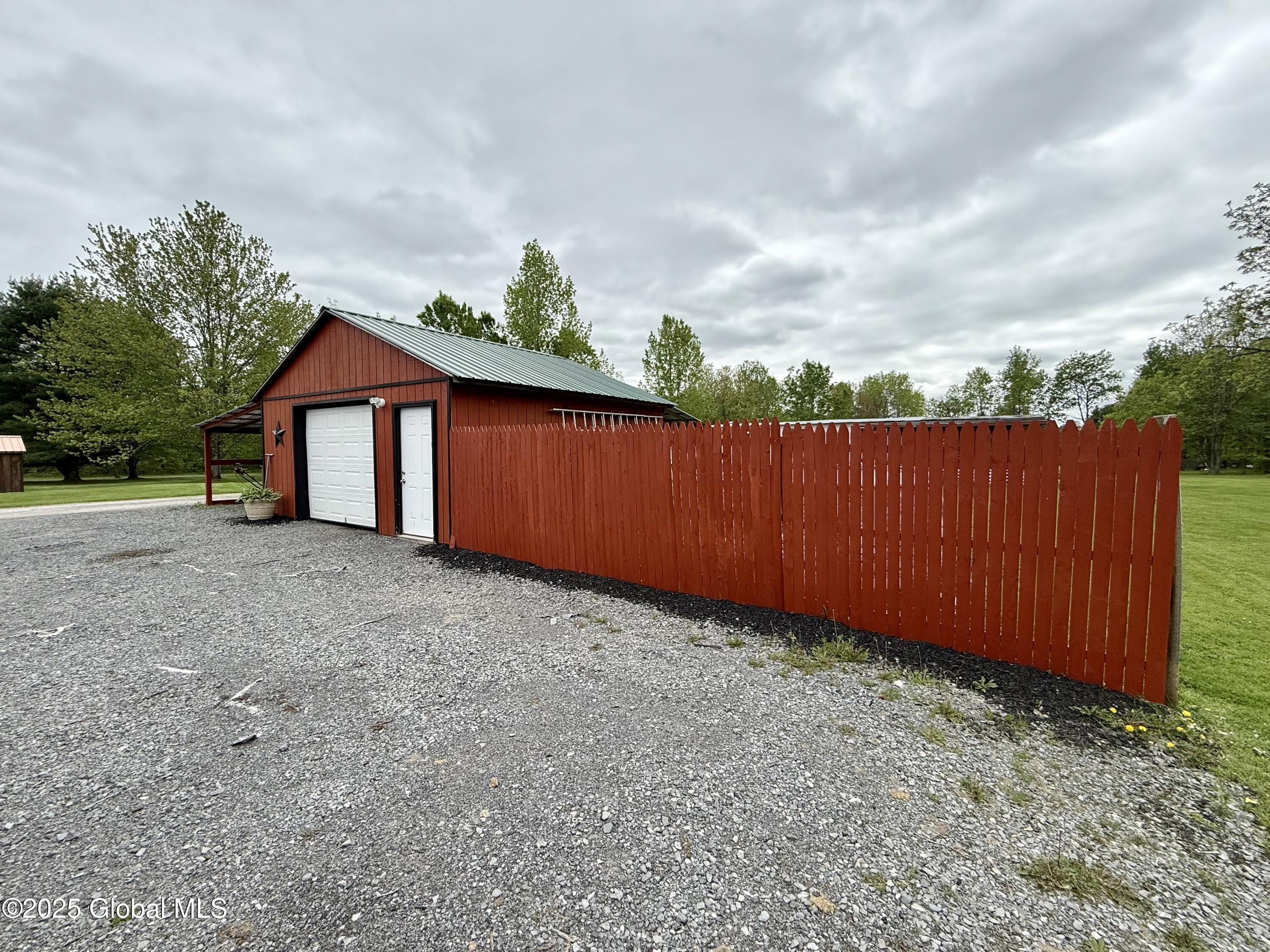 682 Midline Road Perth, NY 12010 - Photo 28 of 40 IMG_1644