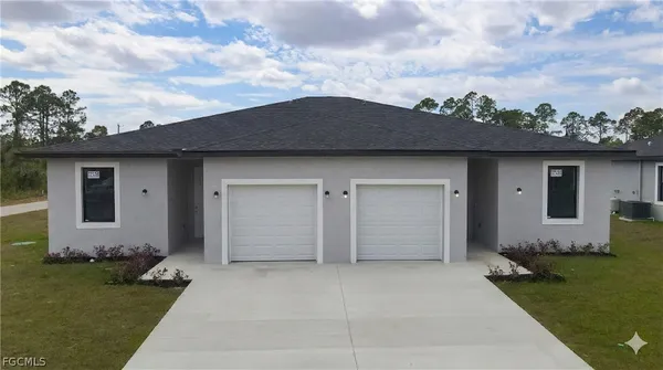 $1,750 | 1260 Milwaukee Boulevard, Unit 1262, Lehigh Acres, FL 33974
