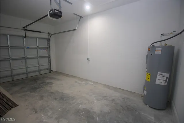 $1,999 | 1260 Milwaukee Boulevard, Unit 1262, Lehigh Acres, FL 33974