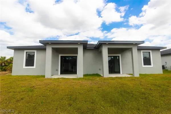 $1,750 | 1260 Milwaukee Boulevard, Unit 1262, Lehigh Acres, FL 33974