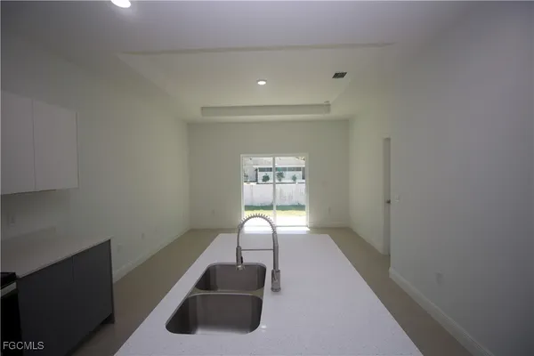 $1,750 | 1260 Milwaukee Boulevard, Unit 1262, Lehigh Acres, FL 33974
