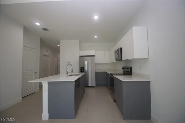 $1,999 | 1260 Milwaukee Boulevard, Unit 1262, Lehigh Acres, FL 33974