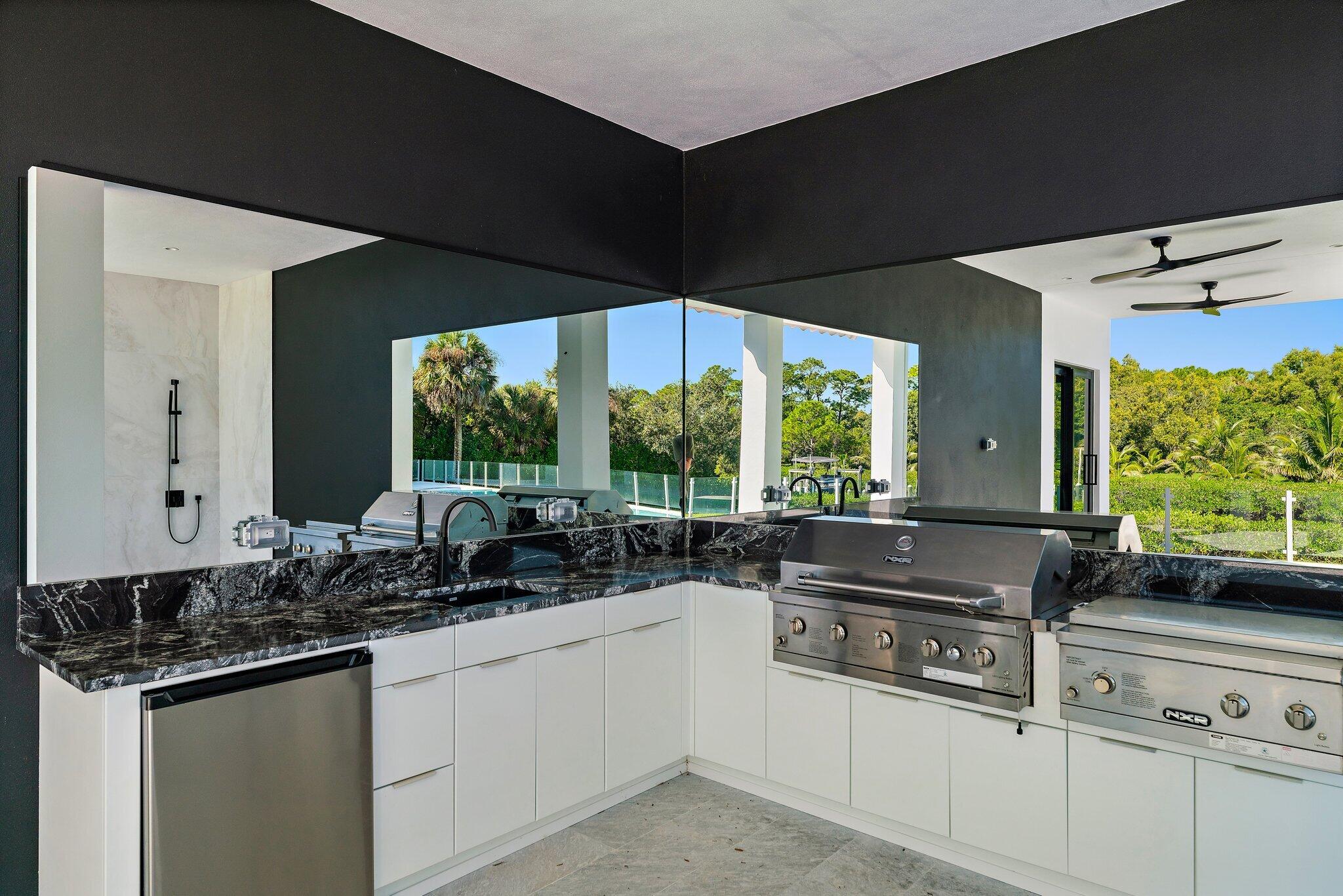 8309 Southeast Rivers Edge Street Jupiter, FL 33458 - Photo 101 of 112 122-8309SERiversEdgeSt-Jupiter-SMALL