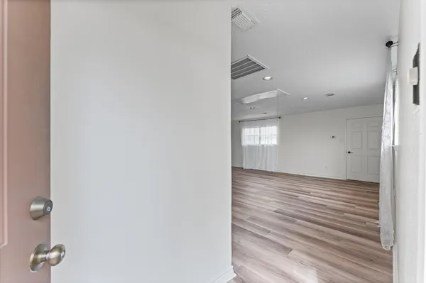 $3,450 | 110 Shadow Wood Drive, Sugar Land, TX 77498