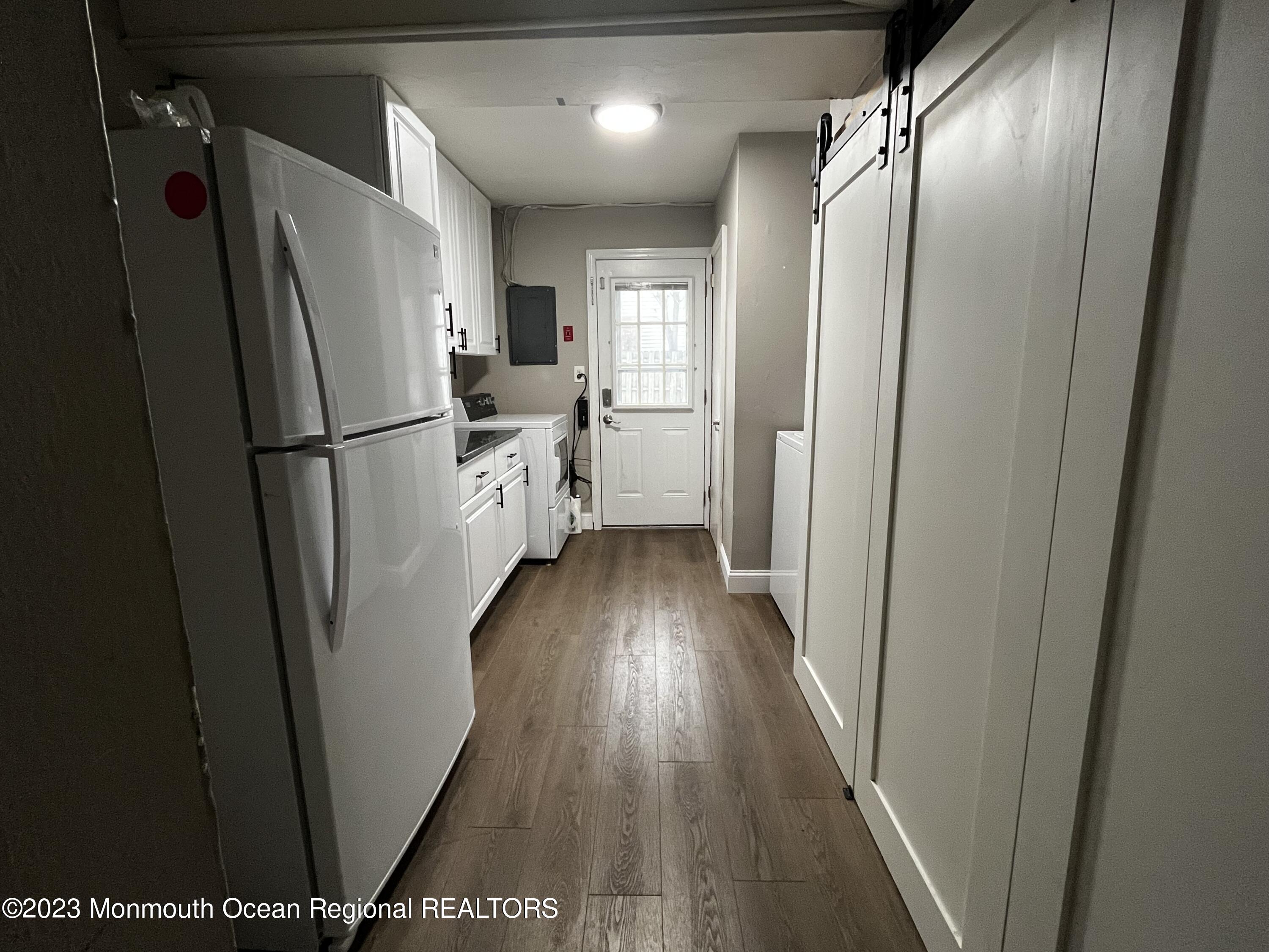 26 Racoon Drive Hazlet, NJ 07730 - Photo 12 of 33 Laundry/Mud Room