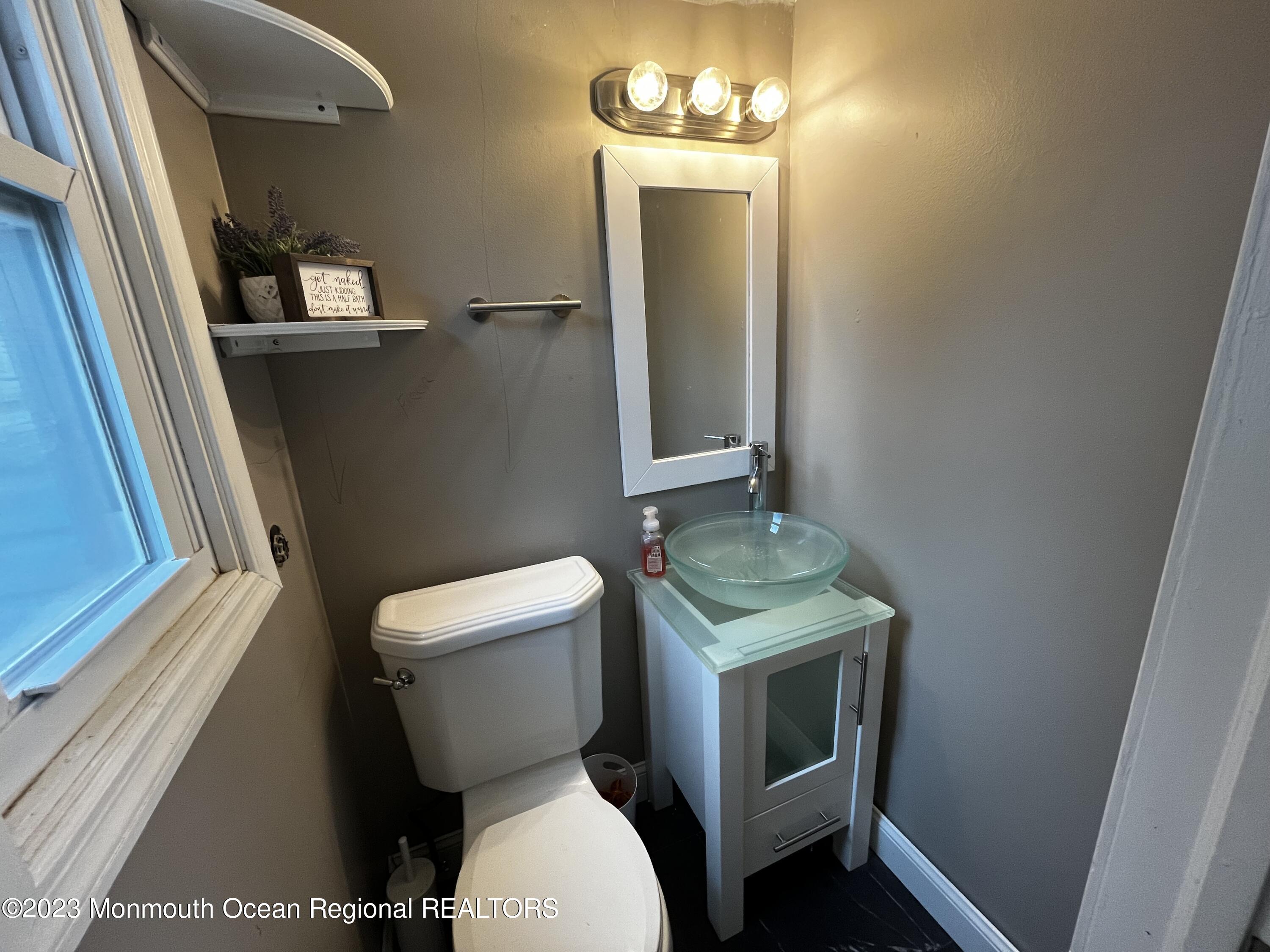26 Racoon Drive Hazlet, NJ 07730 - Photo 16 of 33 Half Bath