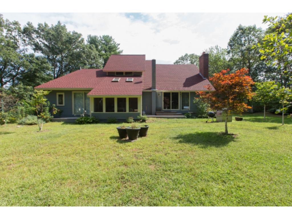 38 Boyd Road Londonderry, NH 03053 - Photo 1 of 23