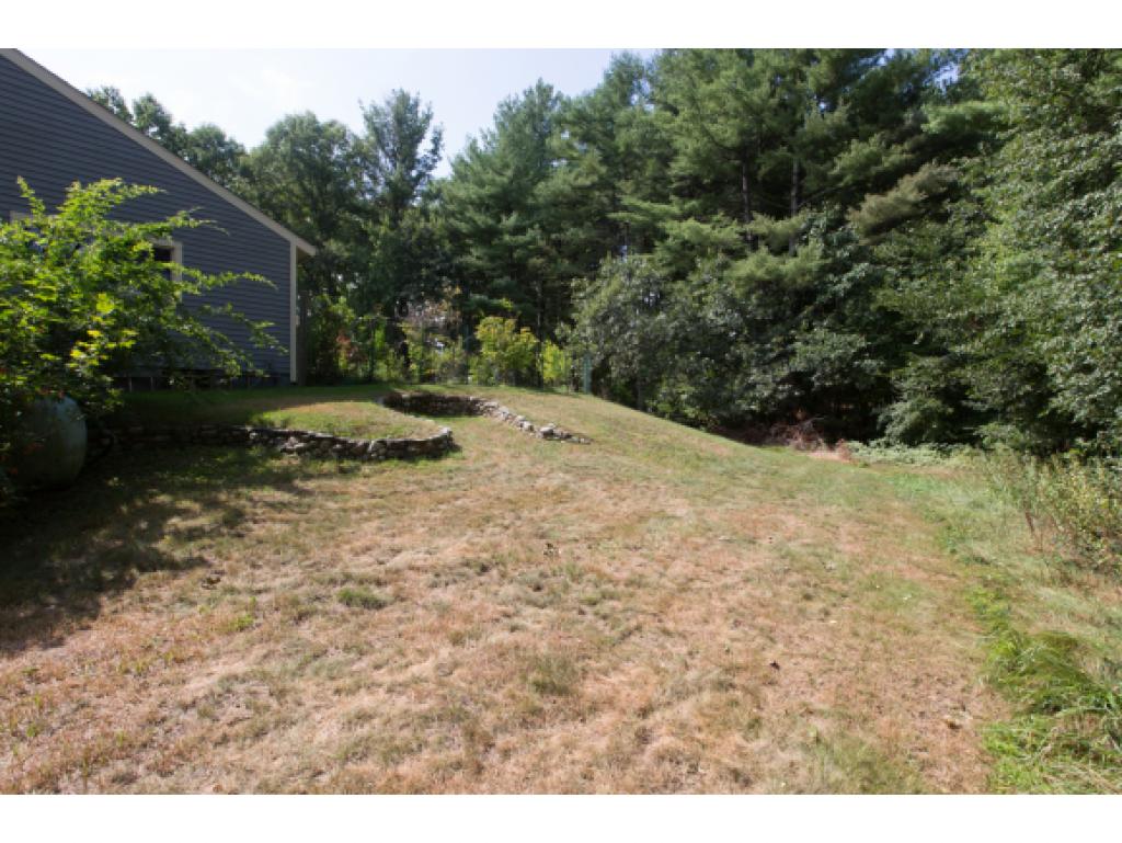 38 Boyd Road Londonderry, NH 03053 - Photo 23 of 23