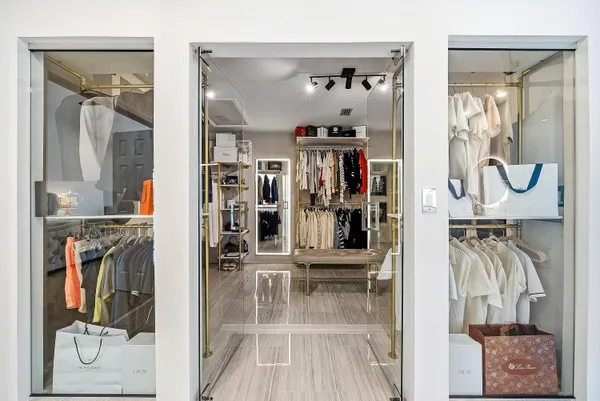 $1,399,000 | 10710 Boca Woods Lane, Boca Raton, FL 33428