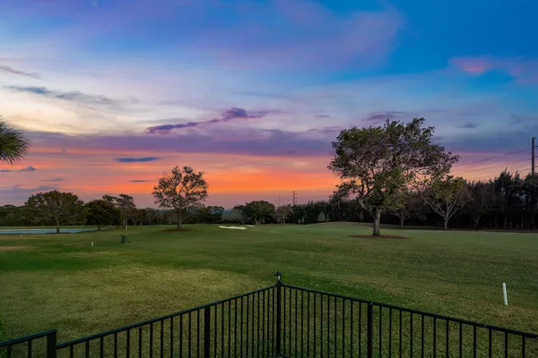 $1,399,000 | 10710 Boca Woods Lane, Boca Raton, FL 33428