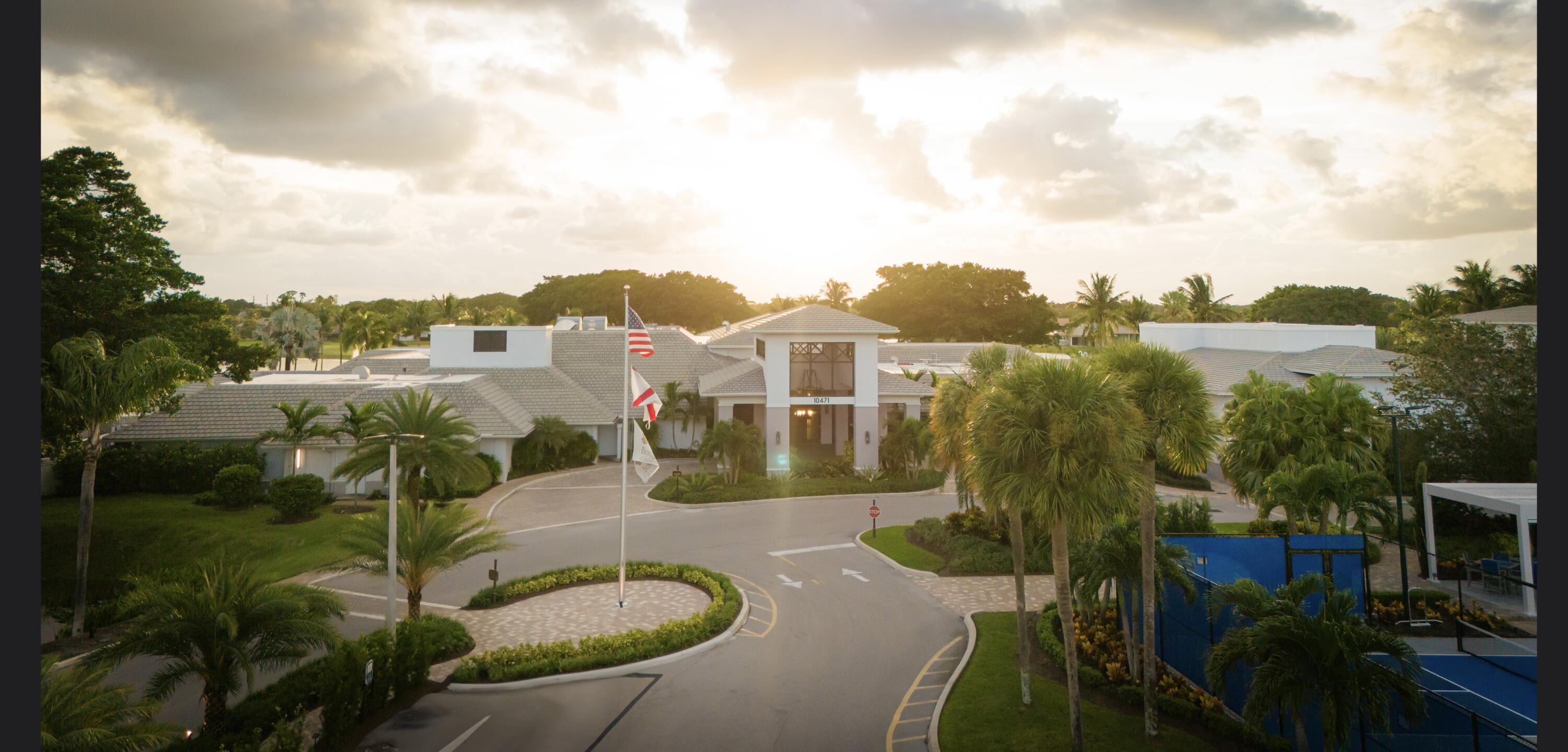 10710 Boca Woods Lane Boca Raton, FL 33428 - Photo 35 of 44 a view of a city from a lake view