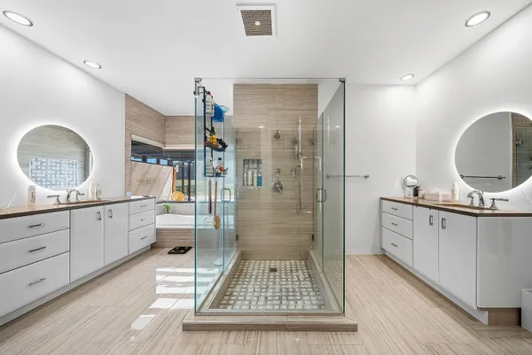 $1,399,000 | 10710 Boca Woods Lane, Boca Raton, FL 33428