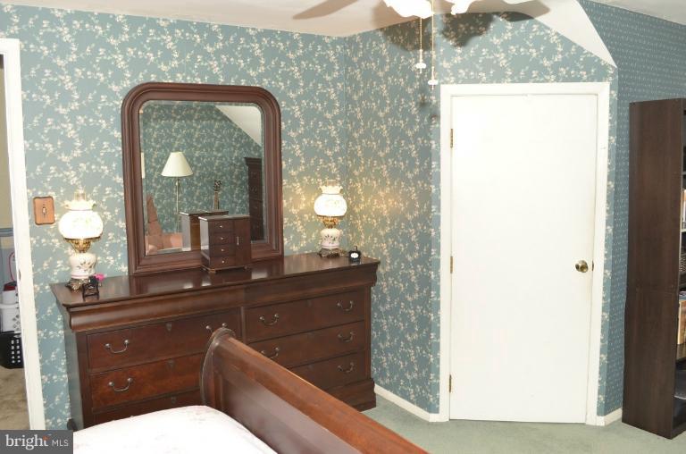 2302 Sandymount Road Finksburg, MD 21048 - Photo 10 of 25 Bedroom (Master)