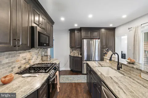 $529,000 | 403 Walnut Hill Lane, Havertown, PA 19083