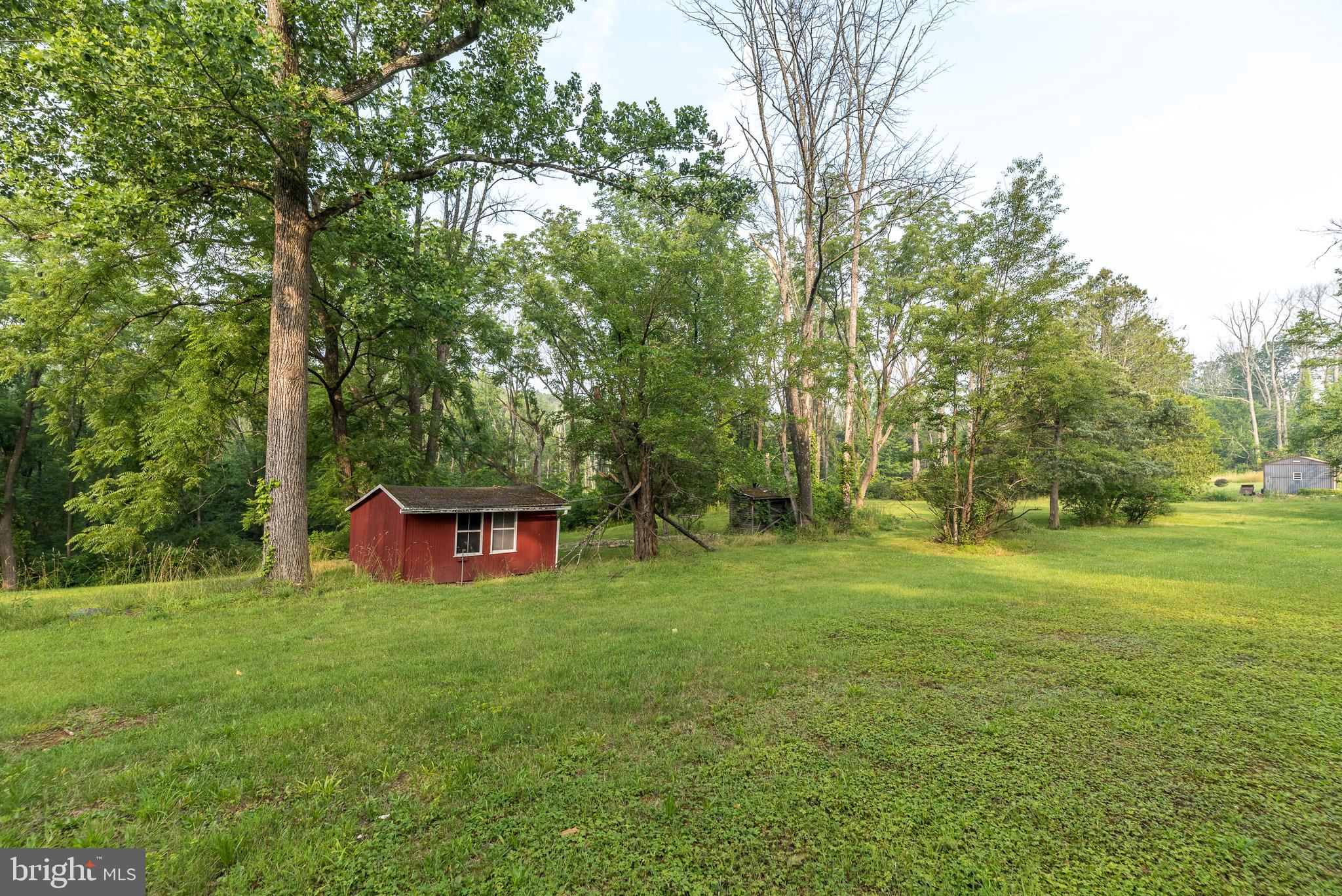 84 Dickert Road Quakertown, PA 18951 - Photo 27 of 28 Backyard