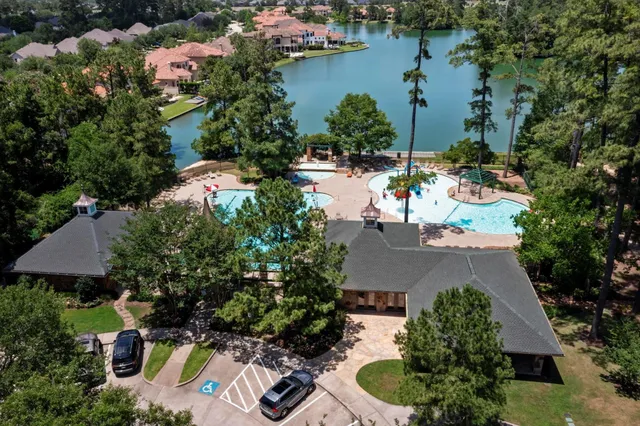 $320,000 | 9338 Castlegap Drive, Spring, TX 77379