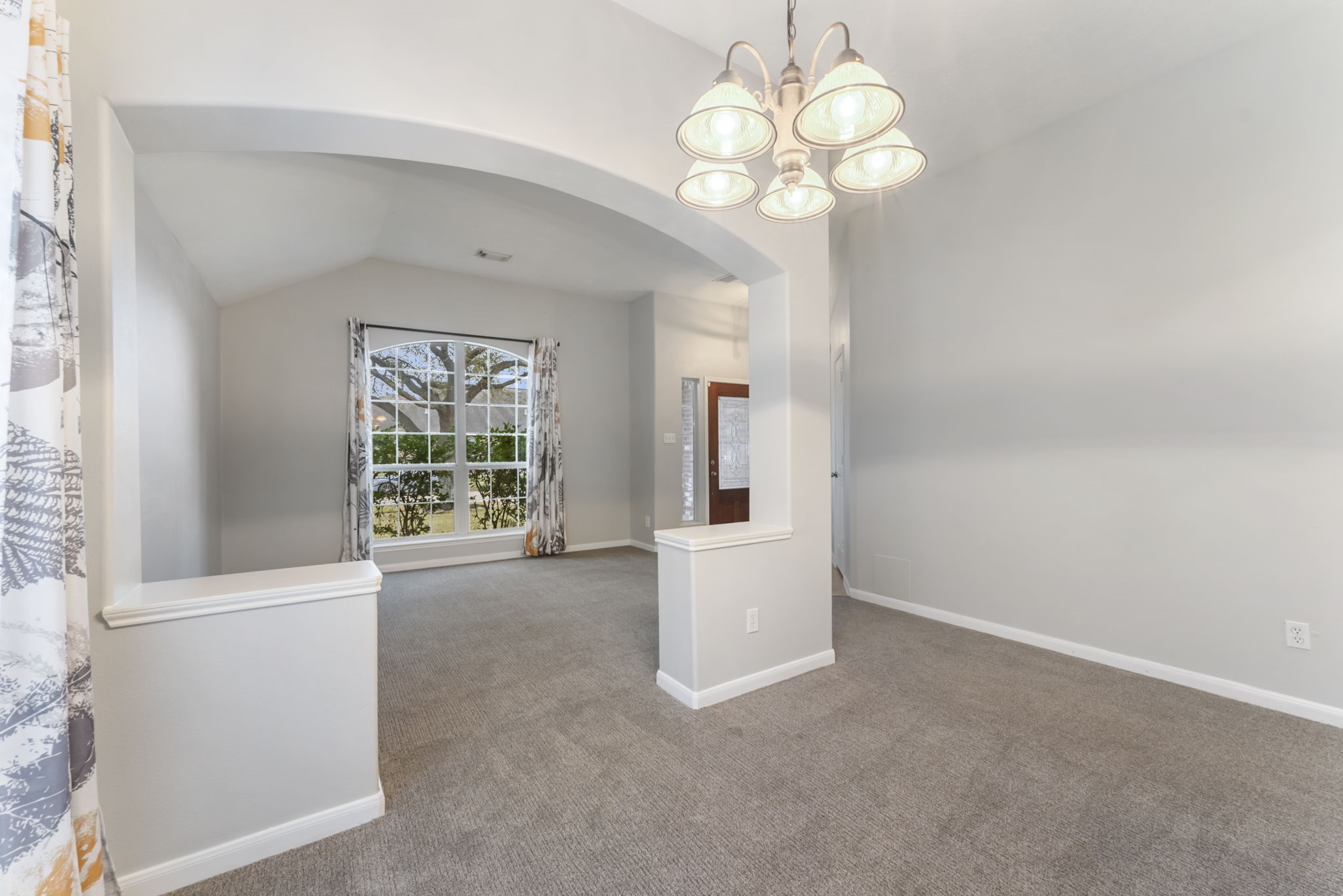 9338 Castlegap Drive Spring, TX 77379 - Photo 5 of 28