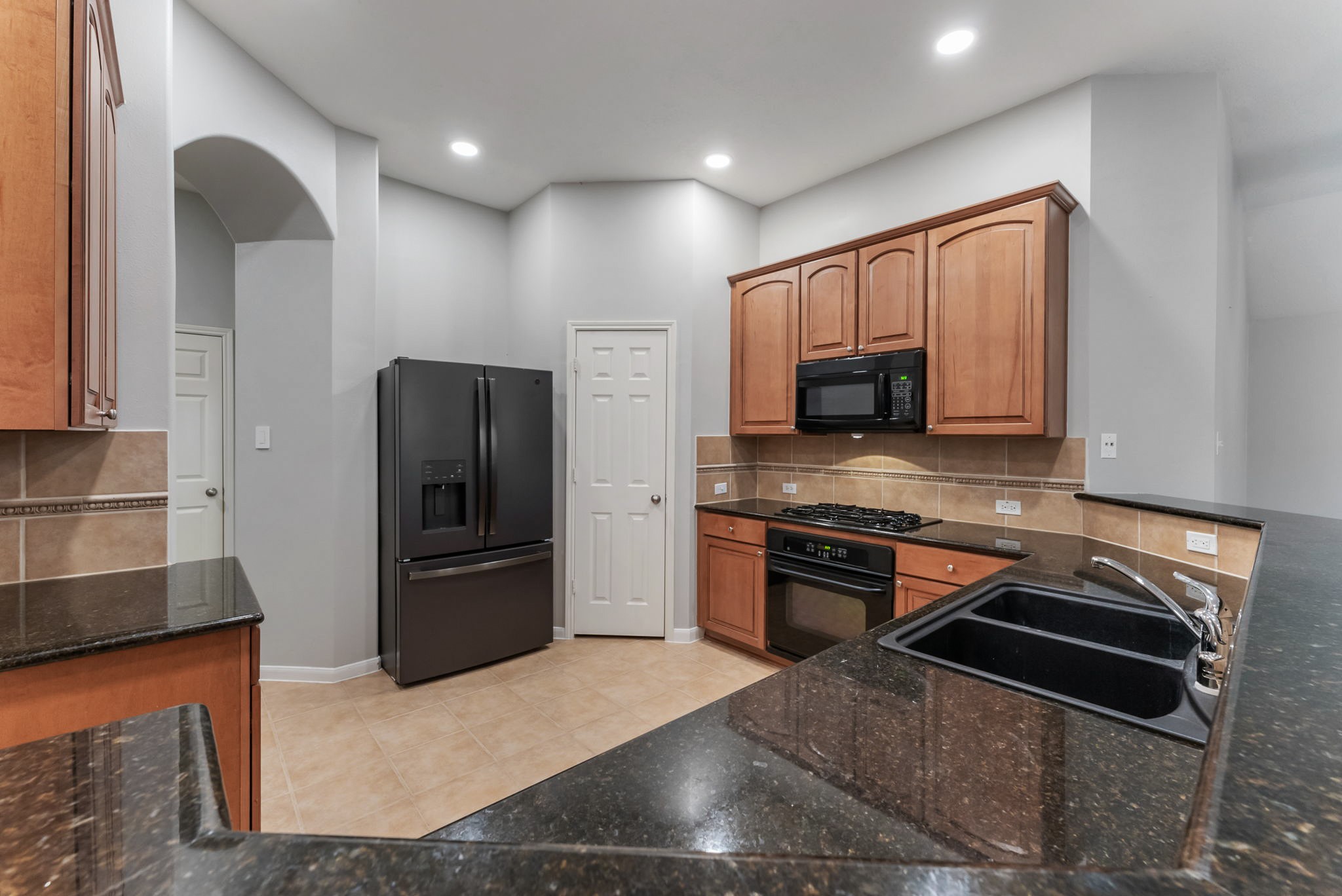 9338 Castlegap Drive Spring, TX 77379 - Photo 10 of 28