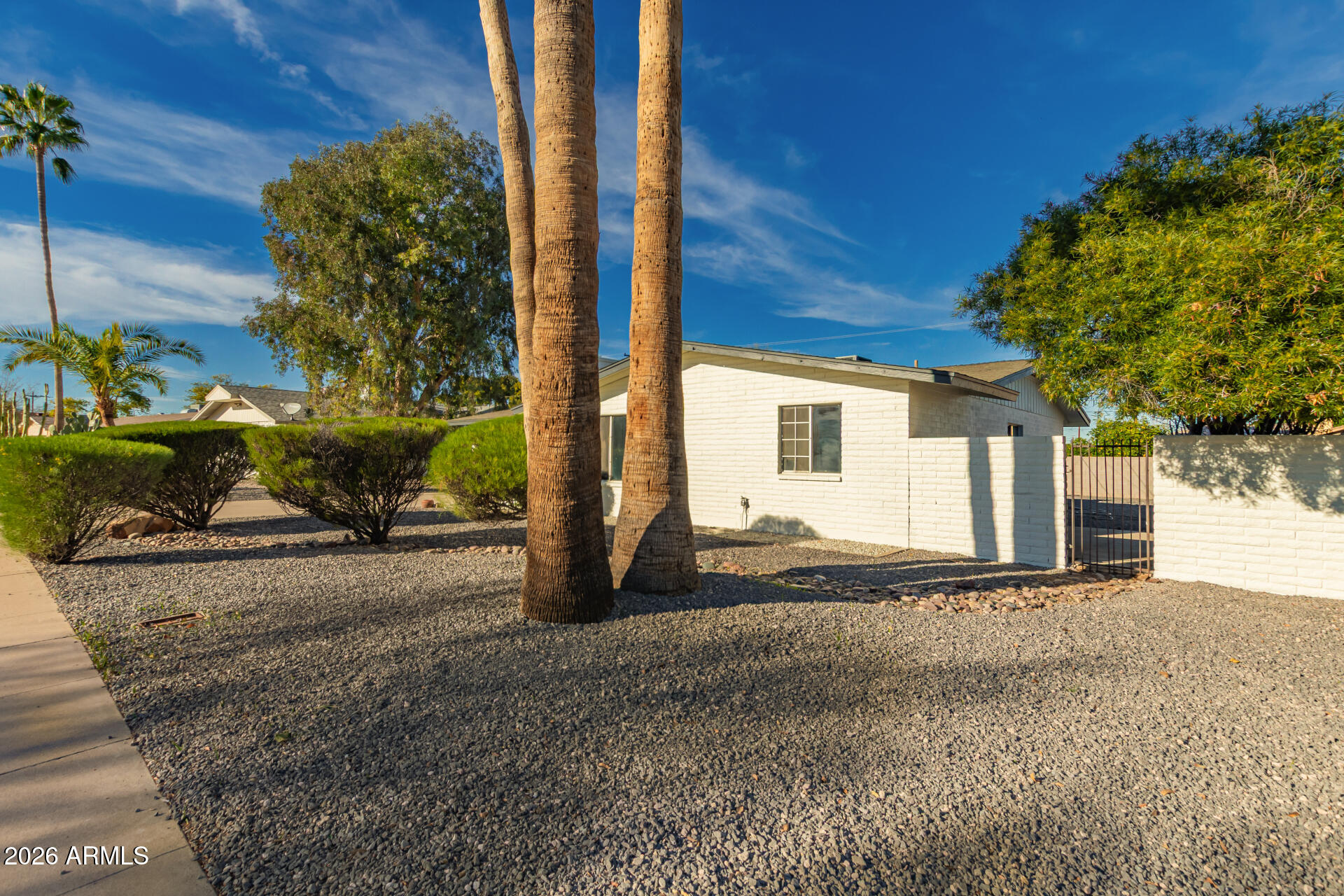 2834 East Shangri-La Road Phoenix, AZ 85028 - Photo 3 of 33 a view of a house with a tree in front