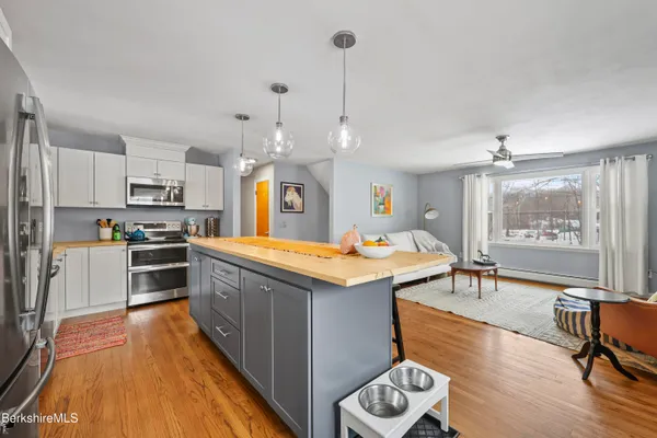 $435,000 | 184 Washington Mountain Road, Lee, MA 01238