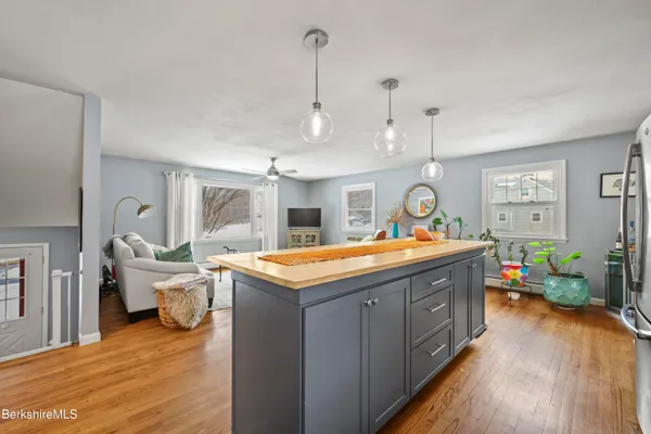 $435,000 | 184 Washington Mountain Road, Lee, MA 01238