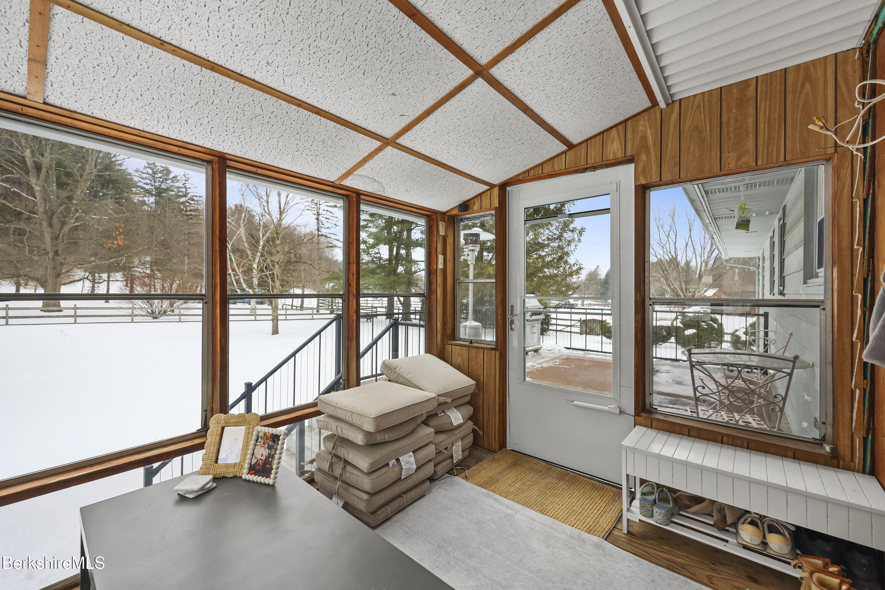 184 Washington Mountain Road Lee, MA 01238 - Photo 20 of 42