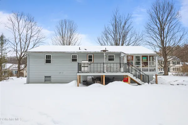 $435,000 | 184 Washington Mountain Road, Lee, MA 01238