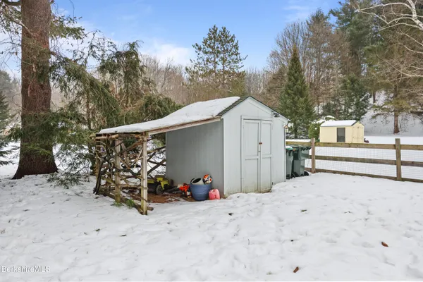 $435,000 | 184 Washington Mountain Road, Lee, MA 01238