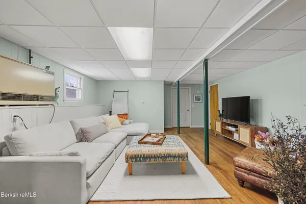 $435,000 | 184 Washington Mountain Road, Lee, MA 01238