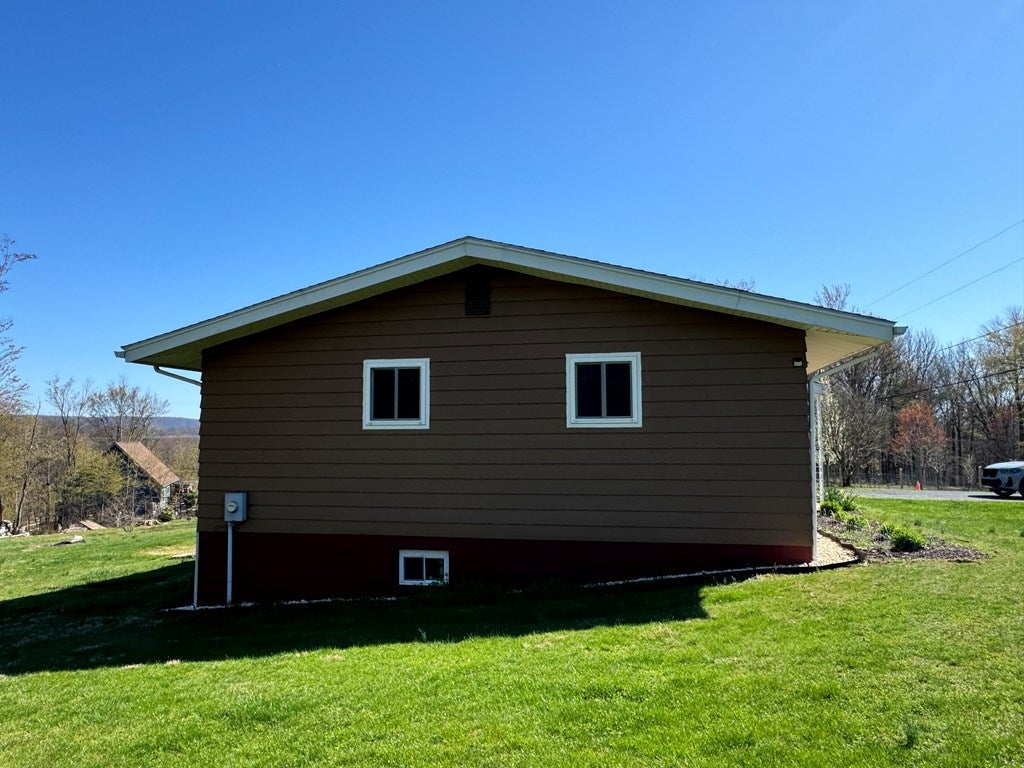 11797 Thompson Road Huntingdon, PA 16652 - Photo 5 of 60 Gallery Image 5