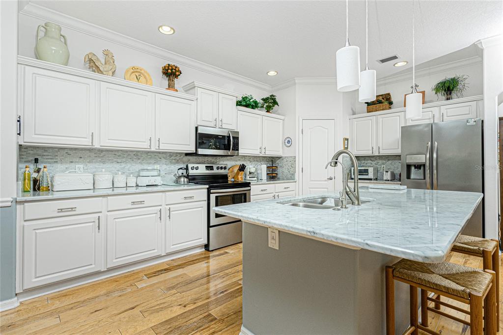 811 Shadow Bay Way Osprey, FL 34229 - Photo 16 of 56