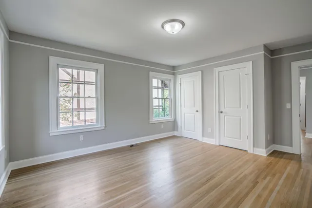 $949,999 | 2056 Summit Avenue, St. Paul, MN 55105