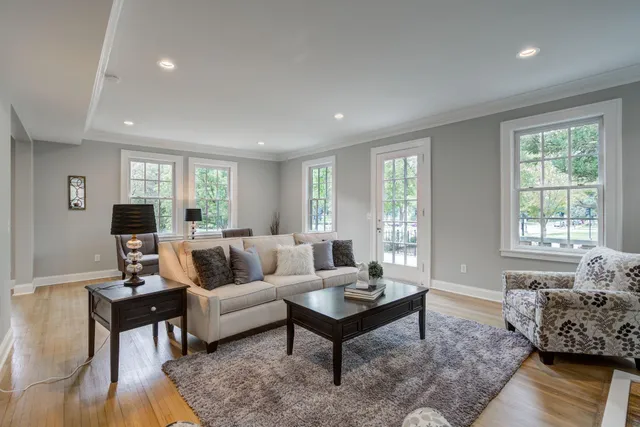 $949,999 | 2056 Summit Avenue, St. Paul, MN 55105