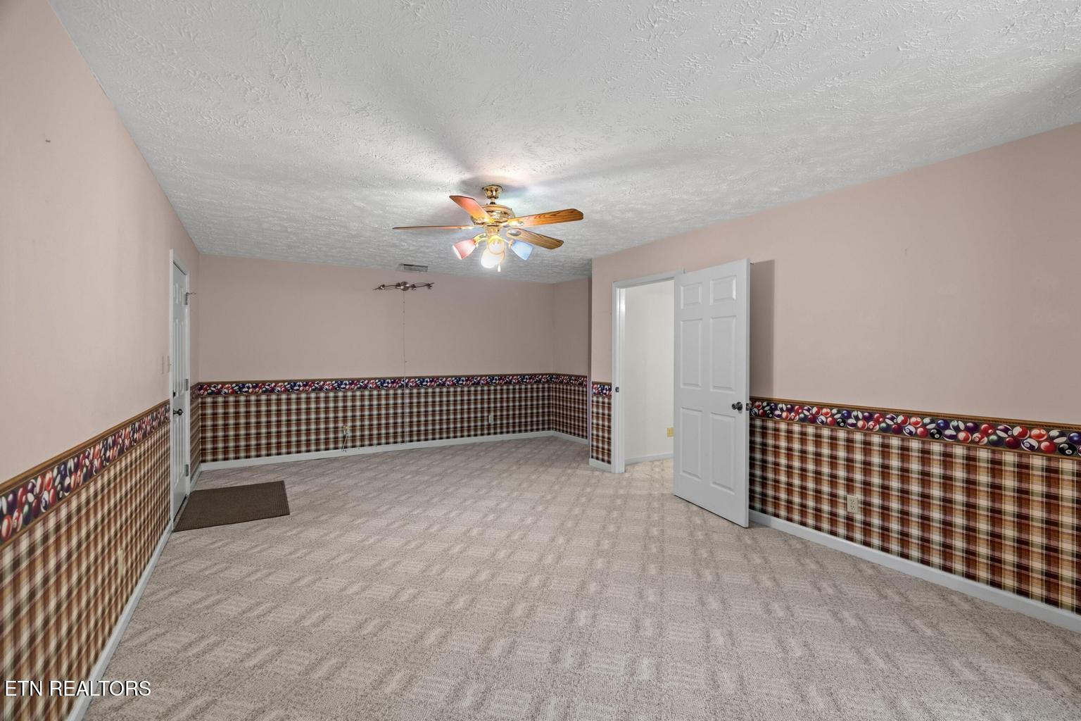 2180 Ranch Road Dandridge, TN 37725 - Photo 24 of 59 32 main house lower level apartment fami