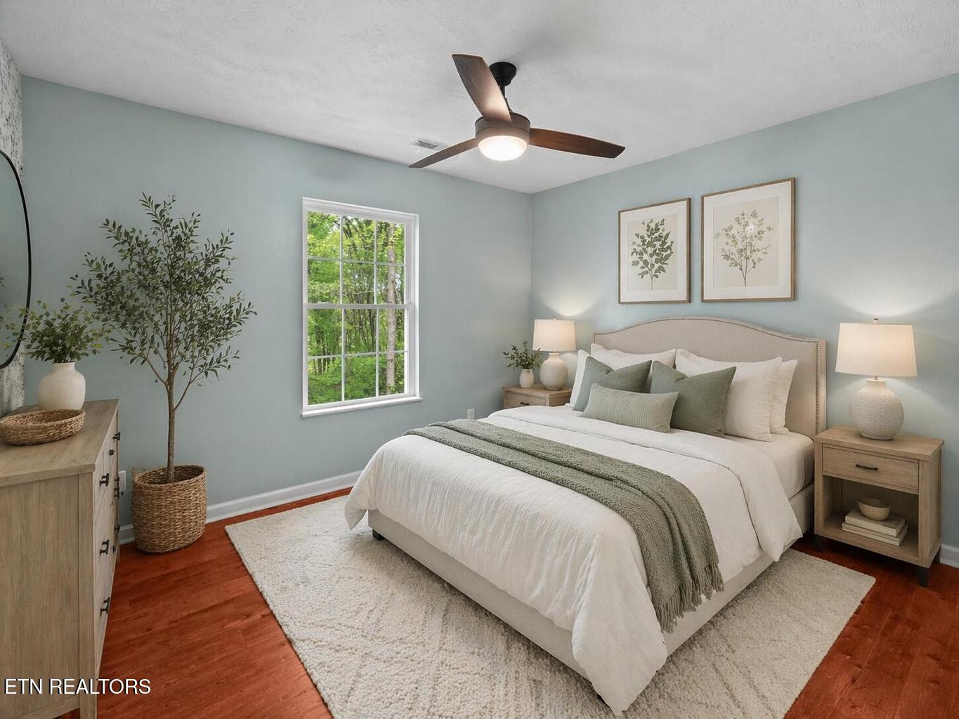 2180 Ranch Road Dandridge, TN 37725 - Photo 25 of 60 26 main blue bedroom vs