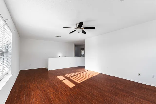 $425,000 | 1910 Marysol Trail, Cedar Park, TX 78613